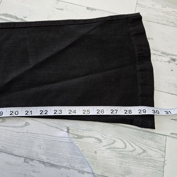 Anna & Ava Black Flare Wide Leg Jeans Size Large NWT - Picture 10 of 12